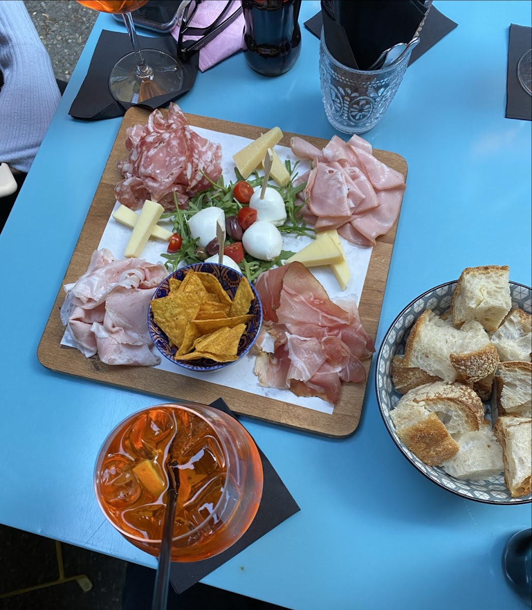 Tamo Mozzarella Bar-4